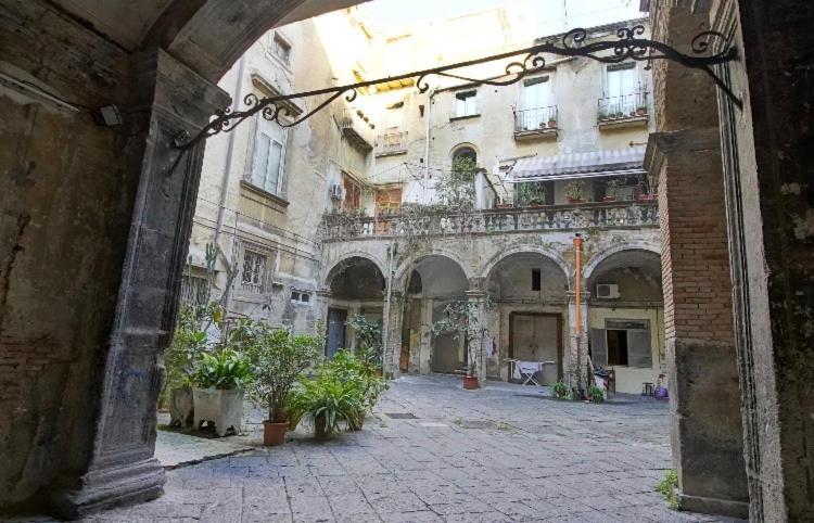 Santi Apostoli House Appartement Napels Buitenkant foto